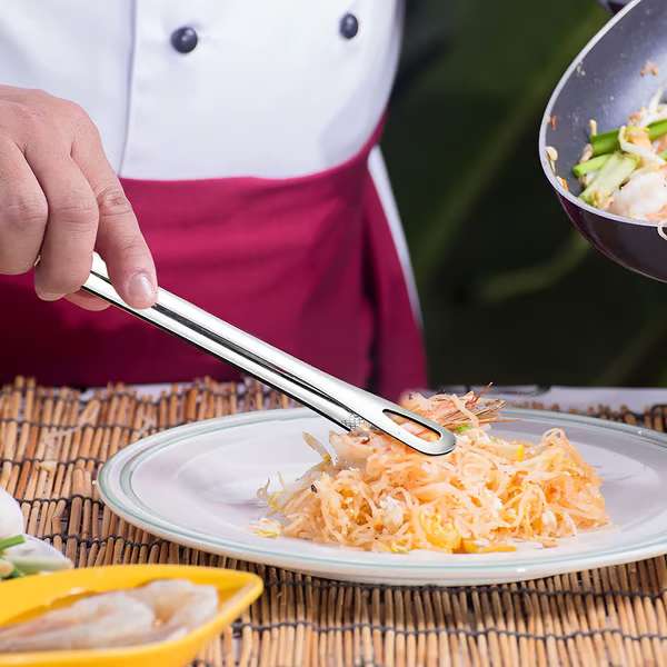 BBQ knaibles - 28 cm, pārtikas kvalitātes 304 tērauds, bez šuvēm, neslīdošas | TONGPRO